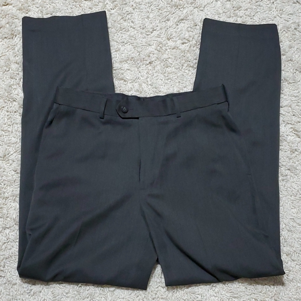 Stafford Classic Fit Sz 32x32  Black